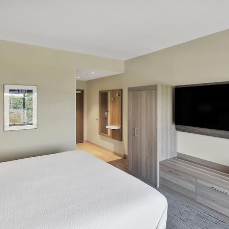 Holiday Inn Express & Suites Fort Walton Beach - Eglin Area By Ihg Εξωτερικό φωτογραφία
