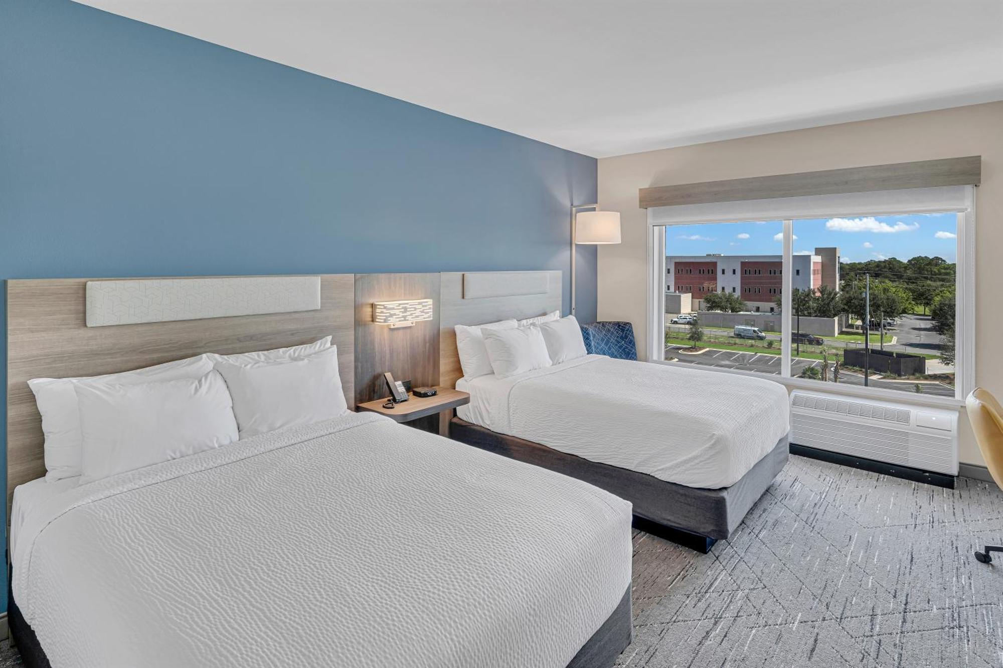 Holiday Inn Express & Suites Fort Walton Beach - Eglin Area By Ihg Εξωτερικό φωτογραφία