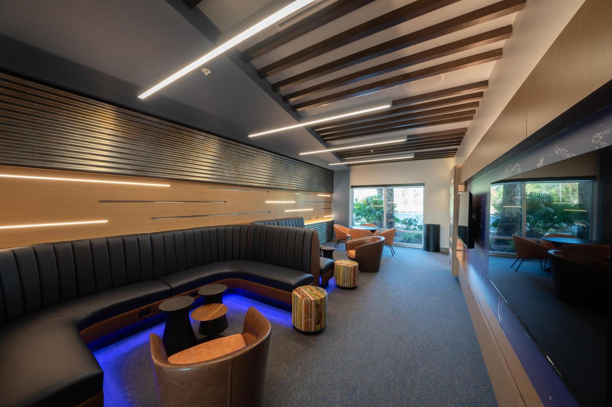 Holiday Inn Express & Suites Fort Walton Beach - Eglin Area By Ihg Εξωτερικό φωτογραφία