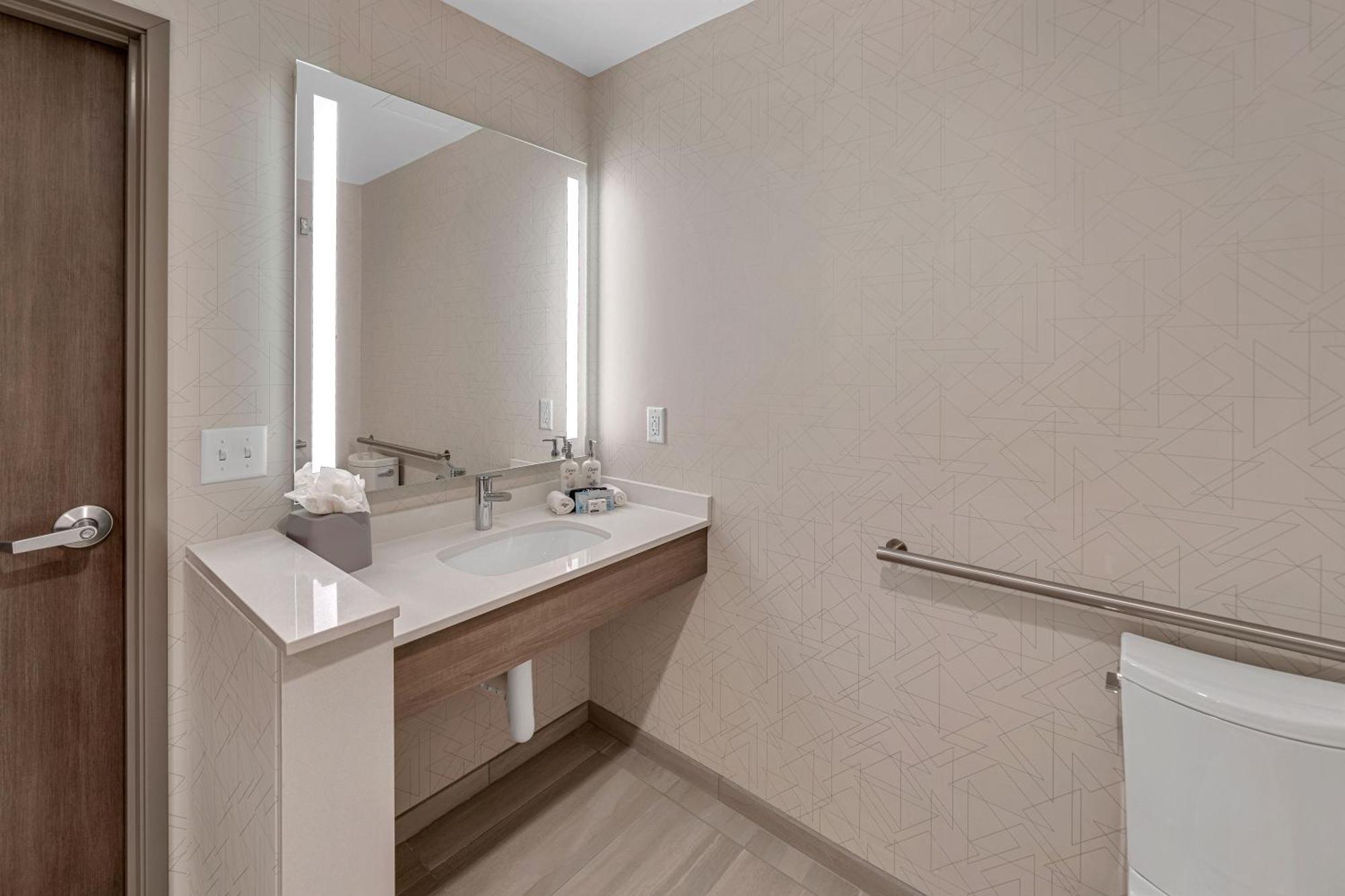 Holiday Inn Express & Suites Fort Walton Beach - Eglin Area By Ihg Εξωτερικό φωτογραφία